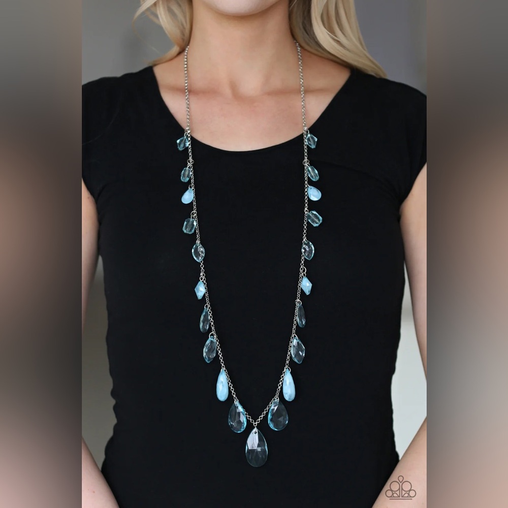 ❤️‍🔥5/$25❤️‍🔥 Glow and Steady Wins The Race Blue Necklace